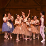 フランツと村娘